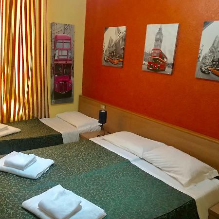 Hotel Edy Milan Luaran gambar