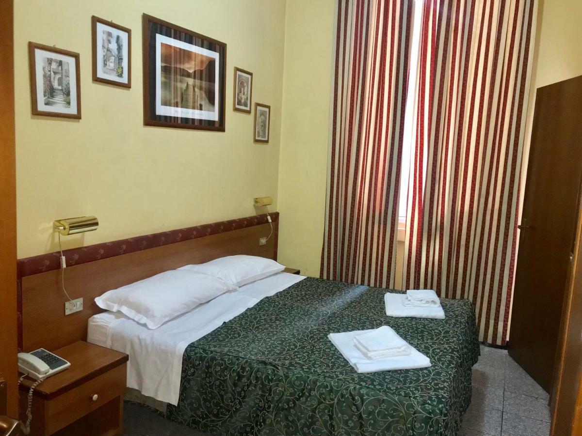 Hotel Edy Milan Luaran gambar